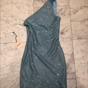 NWT Super Down Tiffany one shoulder dress